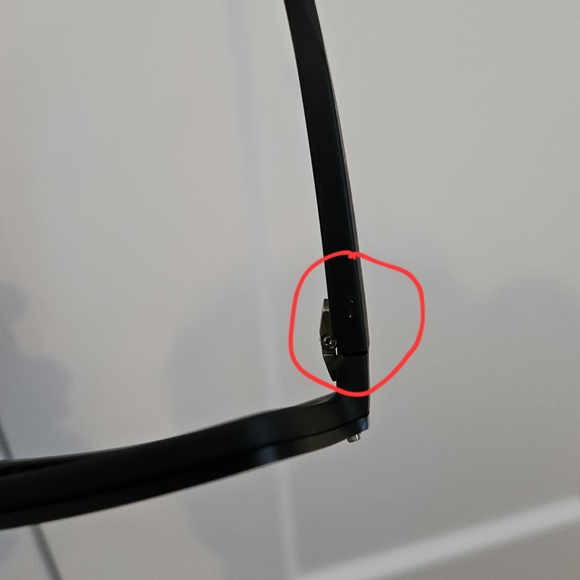 Louis Vuitton Waimea L Sunglasses - Picture 8 of 8